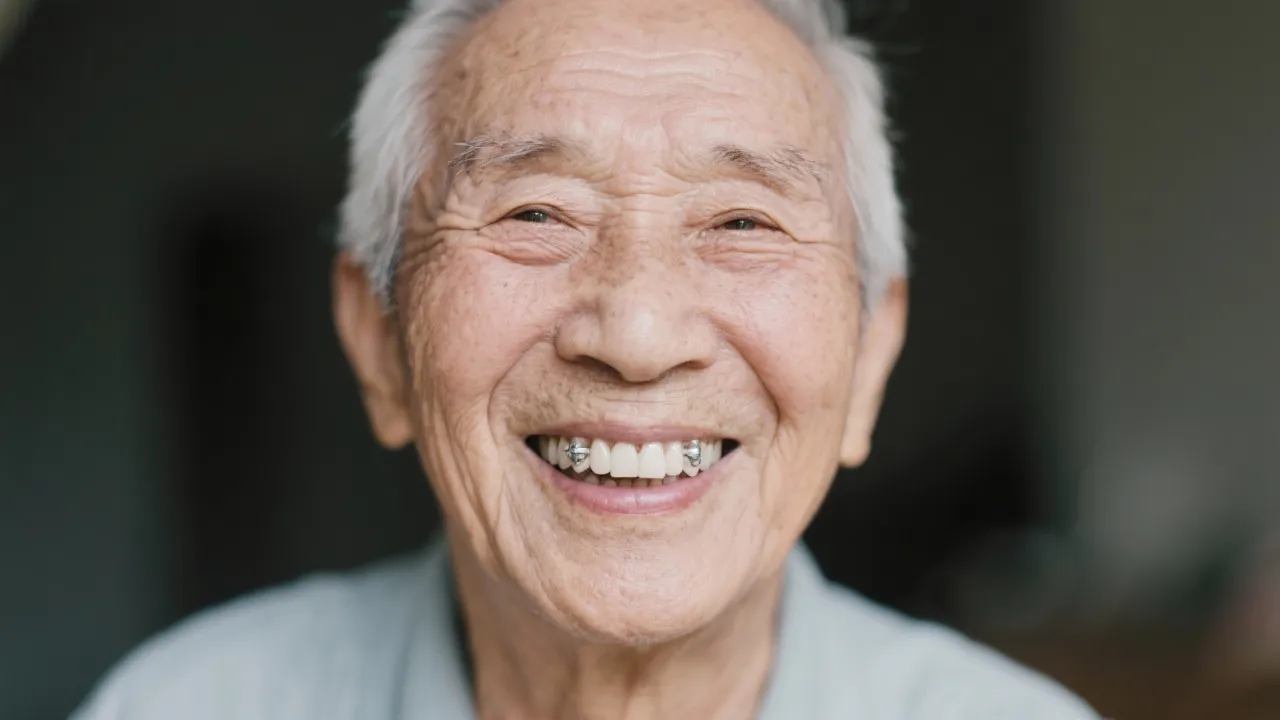 Good Dental Implants for Seniors