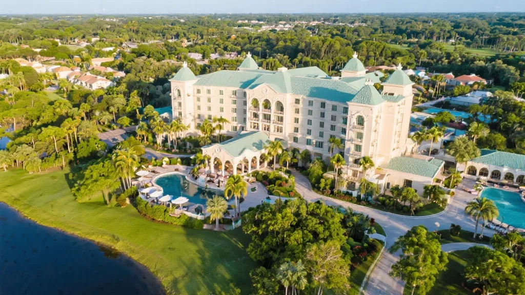 Discovering Westminster Plaza Orlando