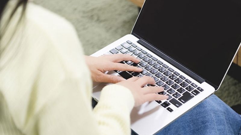 信じられないほどの値引き!売れ残りのノートパソコン